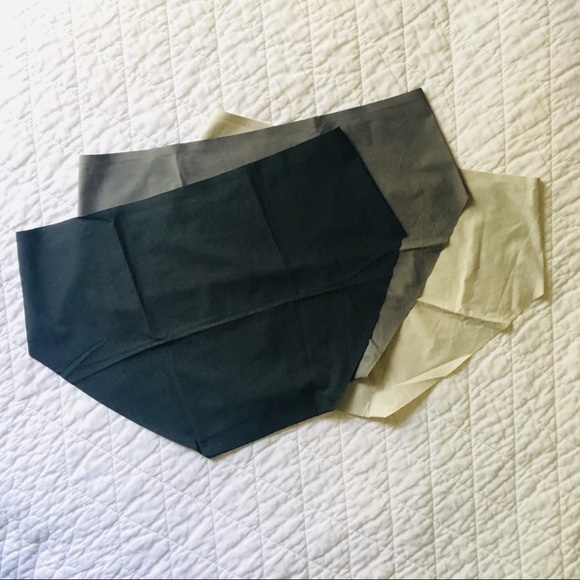 *SOLD  NWOT Fabletics 3 Pk Seamless Briefs - Picture 2 of 4